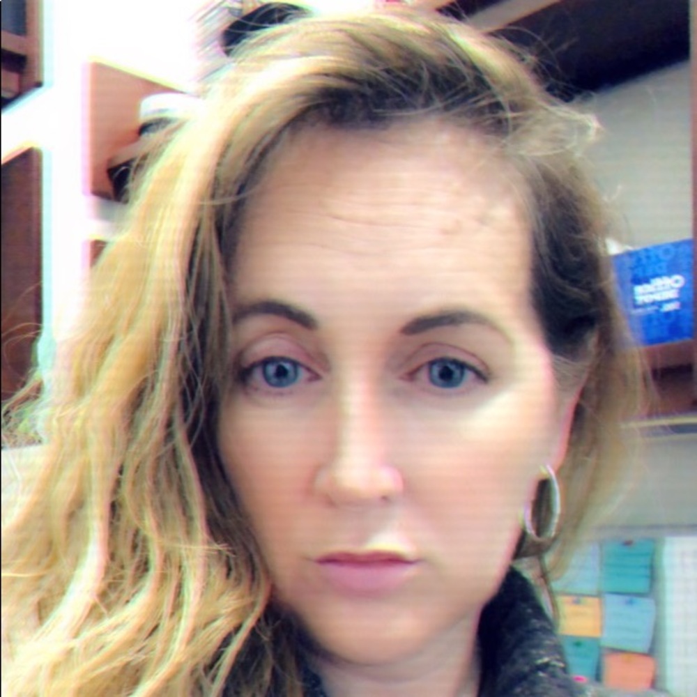 Meet your Posher, Jennifer